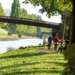 En Mai, profitez de la beauté des berges du Canal de l'Ourcq !