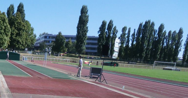 Le stade du Moulin-Neuf est l'un des nombreux équipements sportifs de la ville. | (C) 93600INFOS / Alexandre Conan