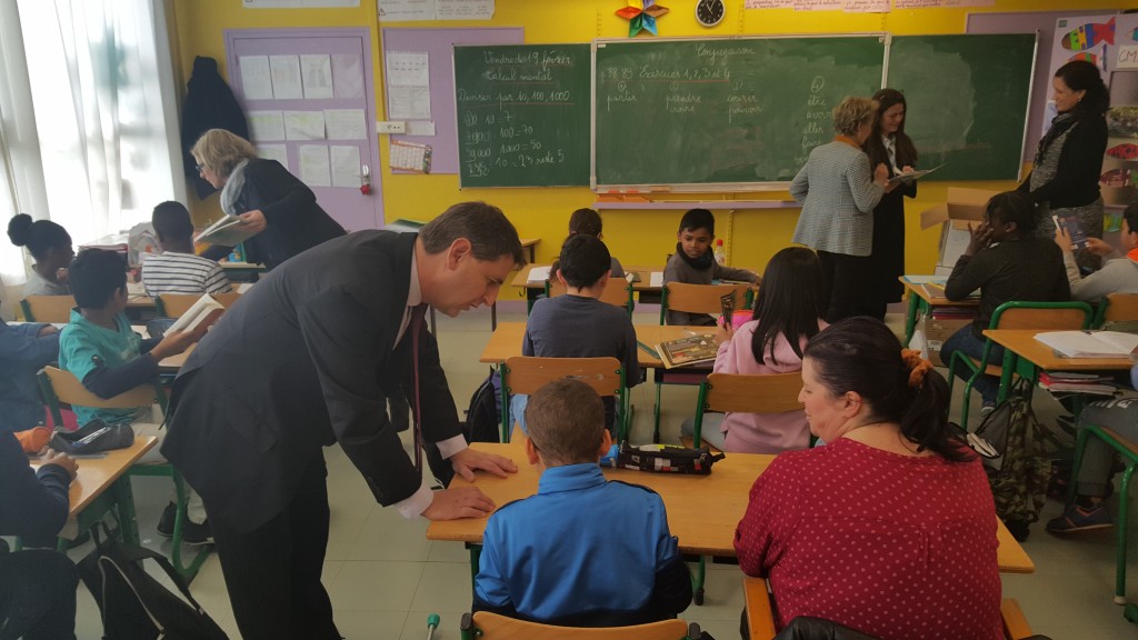 Le député (PS) Daniel Goldberg a offert plus de 3 000 livres aux écoles d'Aulnay-sous-Bois avec sa réserve parlementaire 2015. | © DR